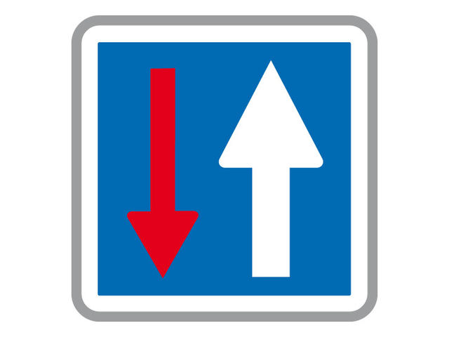 panneau-sens-prioritaire-alu-contact-signals