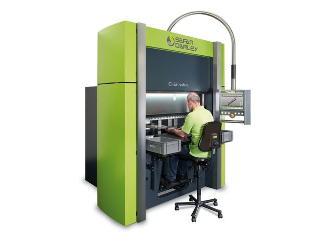 Presse plieuse électrique à commande numérique : Safan Darley - E-brake ...