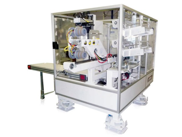 Système d'alimentation d'étiquettes pour IML, presse à injecter et étiquettes à plat | W837 W