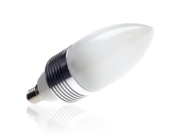 Lampe LED flamme E14 3W 6400K blanc froid 230V 250lumens dim: 46x131