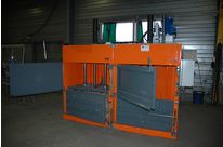 Presse à balles avec éjection semi-automatique | PBV 60/100