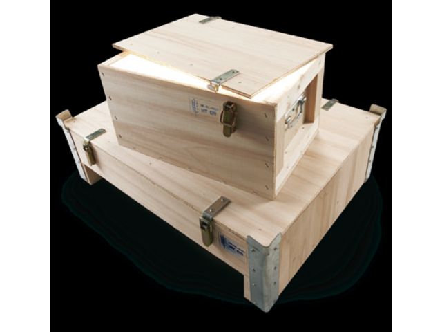 Caisse en contreplaqué