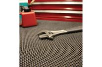 Tapis de protection antidérapant amortissant