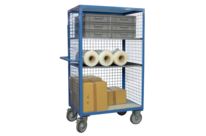 Servantes grillagées avec toit 