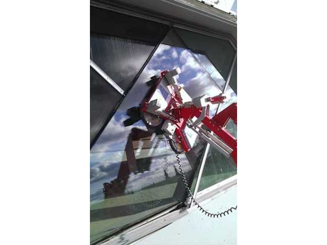 Robot de pose et manutention à ventouse en tête de grue | GL CC777600