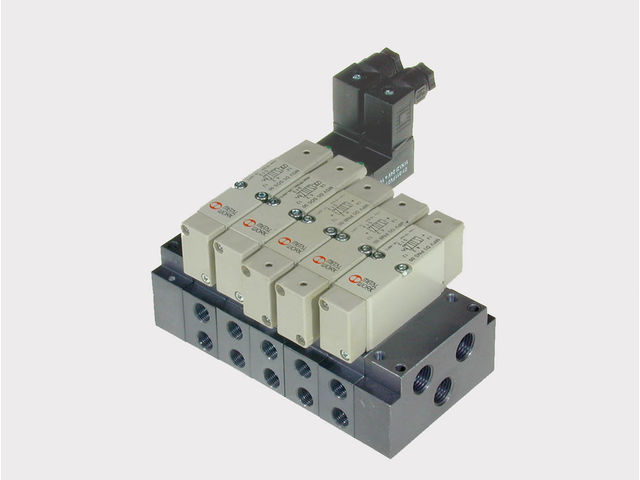 Distributeurs VDMA 24563-02