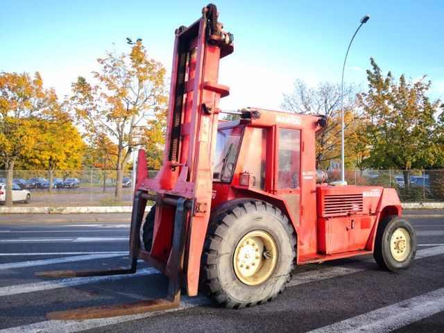 Chariot élévateur tout terrain Manitou MC120 | 14570