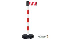 Poteau PVC Rouge/Blanc à sangle Rouge/Blanc hachuré 3m x 100mm sur socle 9kg à lester - 2800235