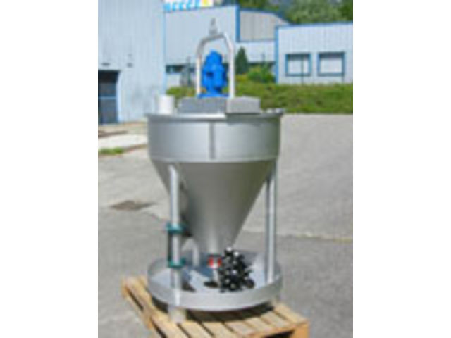 Cuve avec agitateur pour petite fabrication