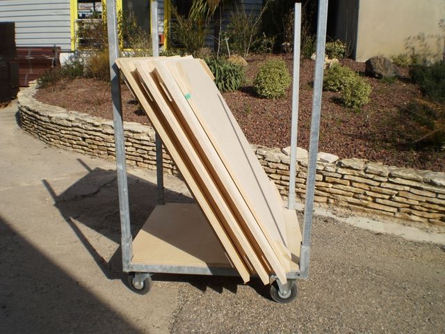 Chariot pour planchers de podium et bal
