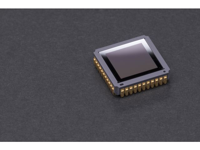 Détecteur thermique microbolomètre QVGA : ATTO320-02 (320x240) 12µm