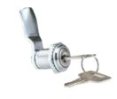 Serrure batteuse RS PRO chromée à clé – IP54, découpe panneau 16,5 mm | RS France