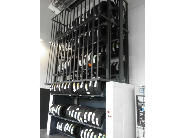 Stockeur rotatif dynamique - pneus tourisme utilitaires