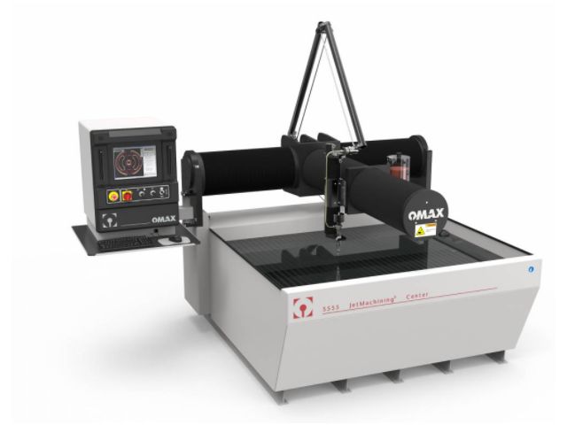Découpeuse jet d’eau haute pression OMAX 5555 petit format