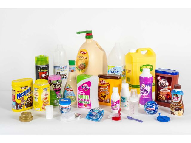 Extrusion soufflage d'emballages plastiques