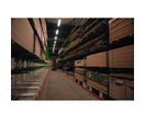 Stockage de panneaux de bois sur rayonnage cantilever