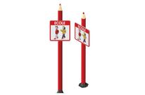 Totem école crayon avec panneau école + figurines Arthur et Zoe