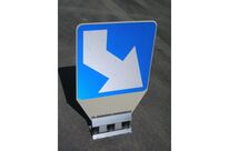 Balise auto relevable J5 taille 350 mm