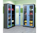 Armoire avec portes en Plexiglas | Akaze