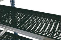 Tablette plastique noir ajourée L.1500 x P.600 mm pour rayonnage Galvaplast Ecogreen