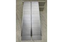 Rampe d&amp;#039;accès en aluminium 400 kg - 1800 x 760 mm - largeur utile 730 mm - Pliante MW Tools ARP20180