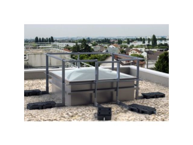 Garde corps - Protection des lanterneaux par PLUCEO