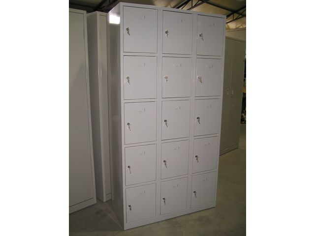 VESTIAIRE 5 CASIERS