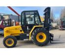 Chariot élévateur tout-terrain 3 tonnes 5,5 m – JCB 930