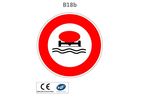Panneau B18b Interdiction aux véhicules transportant des marchandises polluant les eaux 