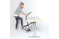 Chariot maniable pour déplacement de table