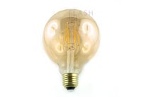 Ampoule led E27 filament G95 8 watt (eq. 70 watt) - Couleur eclairage - Blanc chaud 2700°K. Finition - Ambré