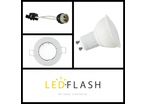Kit spot LED GU10 3 watt (éq. 30 watt) - Douille GU10 domino - Support blanc - Couleur éclairage - Blanc chaud 3000°K. Type Support - Carré orientable 84mm
