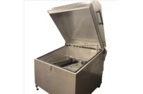 Machine de nettoyage pour les pièces de camions 