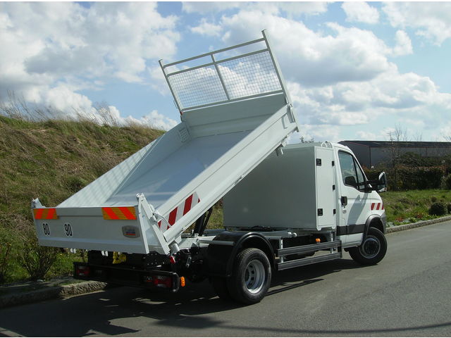 Véhicules Utilitaires Légers - Bennes sur VUL