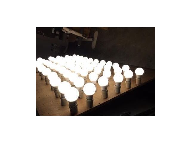 Pack de  10 - Ampoule E27 LED 18W 220V A80 - Blanc Froid 6000K - 8000K