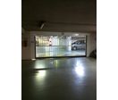 Portes basculantes de parking