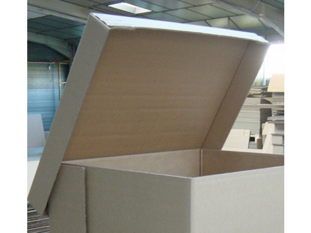 Caisses-palettes pliables en OSB et carton triple cannelure 15 mm | Sofrapack 