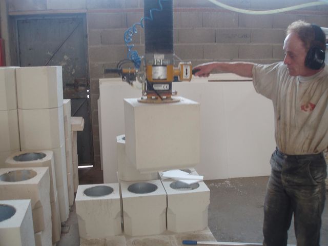 Système de levage par aspiration pour produits béton | MANUPAC