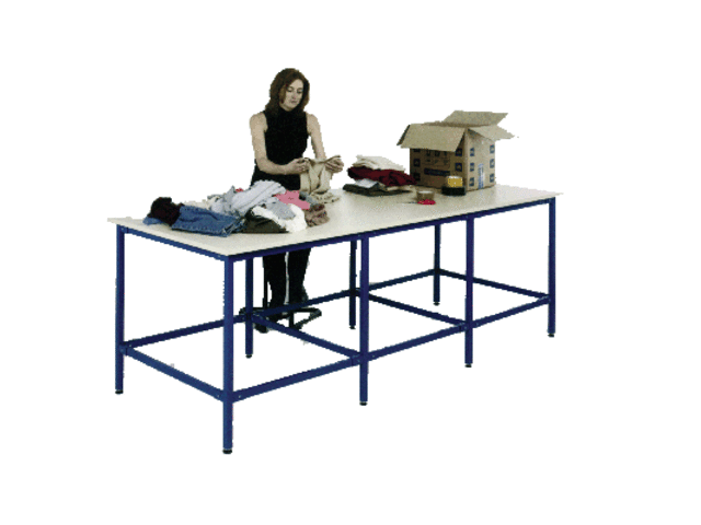 Plans de travail Longueur 2 000 à 3 500 mm 4 à 6 piétements