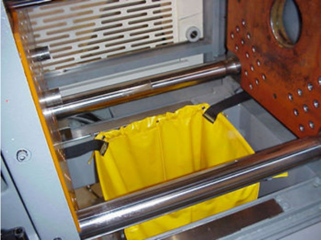 Ecrans et Gaine de protection pour l'injection plastique 