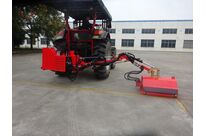 Broyeur d&amp;#039;accotement à fléaux 80 cm avec large déport hydraulique sur bras - Inclinable à la verticale - Cardan et attelage trois points Torros KPVH80