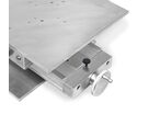 UniSlide Thumbscrew-on-Lead-Screw Lock | VELMEX