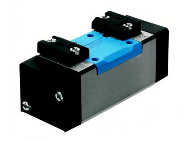 Distributeur ISO 5/3 centre fermé à commande pneumatique