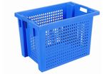 Bac emboîtable gerbable avec parois ajourés et fond plein 600x400x400 mm | BL9803