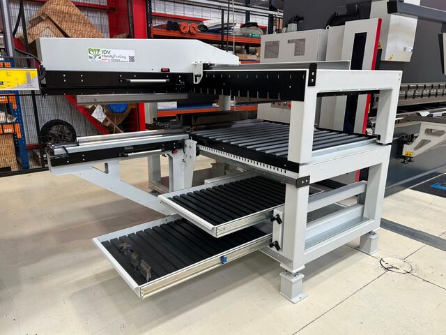 Magasin de stockage d’outils de pliage avec translateur | HANDY TROLLEY