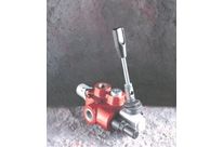 DISTRIBUTEUR HYDRAULIQUE MONOBLOC "SD4"