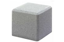 Borne béton carrée