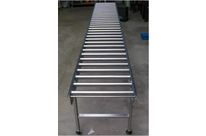 Convoyeurs de colis à rouleaux gravitaires - rouleaux libres