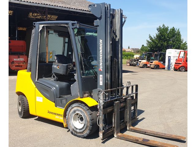 JUNGHEINRICH DFG 435S TRIPLEX 5M30 HLL TDL POSITIONNEUR DE FOURCHES