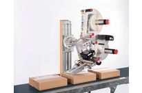 Etiqueteuse industrielle haute performance pour dépose d’étiquettes | Alpha HSM